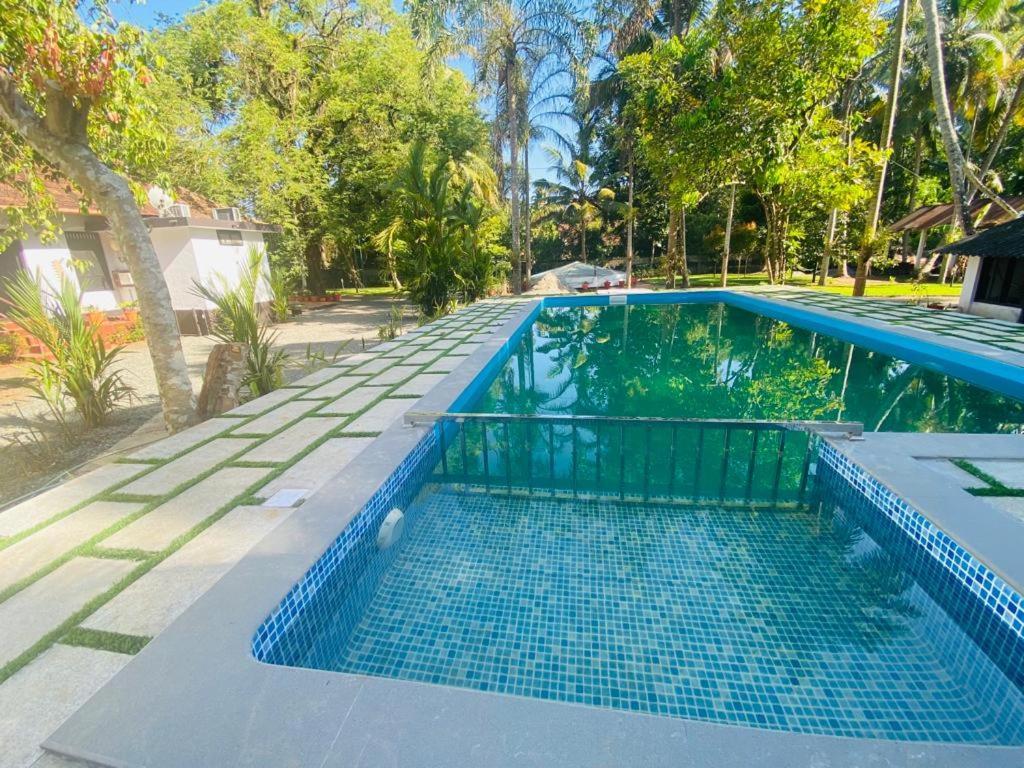Babira Brookside Heritage Resort Kumarakom Exterior photo